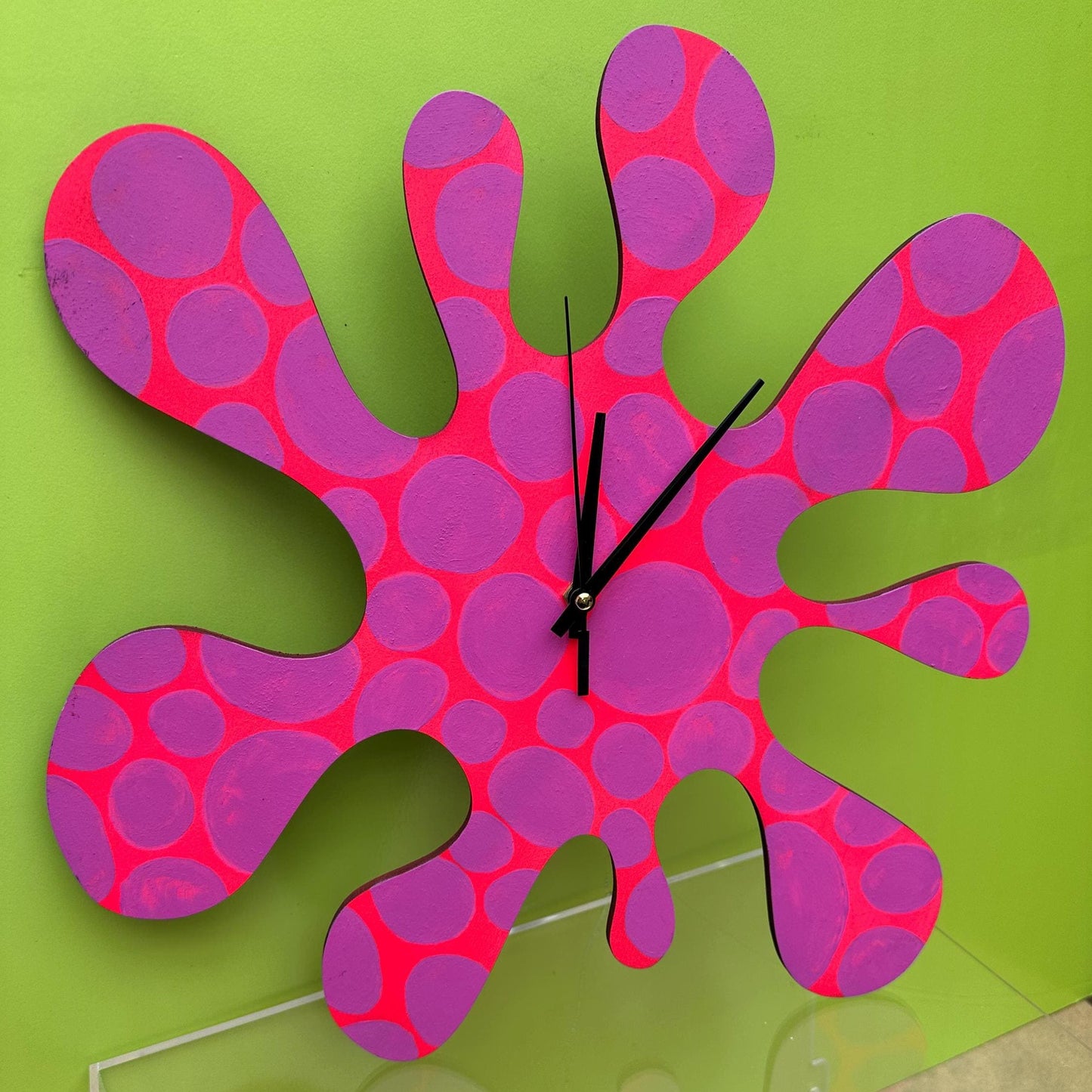 Bubble Design Hand Painted Splat Clock
